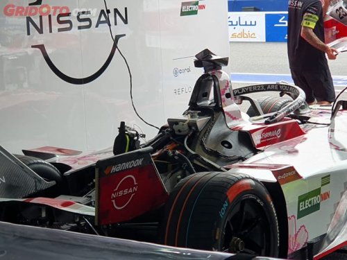 Pakai All Wheel Drive, Sekenceng Ini Mobil Formula E Nissan Terbaru