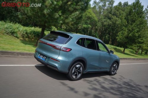 Geely, Berjaya Di Ajang OTOMOTIF Award 2025, Seirit Ini Listrik Geely EX5