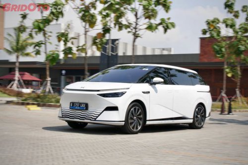 Xpeng | Performa Motor Listrik XPENG X9, Bisa Capai Top Speed Segini