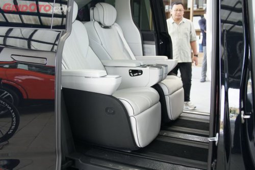 Xpeng | Xpeng X9 | Kenyamanan Jok Baris Kedua XPENG X9, Terasa Lagi Di Rumah Nenek
