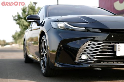 Toyota, Toyota Camry, Toyota Camry Hybrid, Pakai Bahasa Desain Baru, Seganteng Ini Toyota Camry Hybrid Terbaru