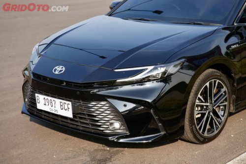 Toyota, Toyota Camry, Toyota Camry Hybrid, Pakai Bahasa Desain Baru, Seganteng Ini Toyota Camry Hybrid Terbaru