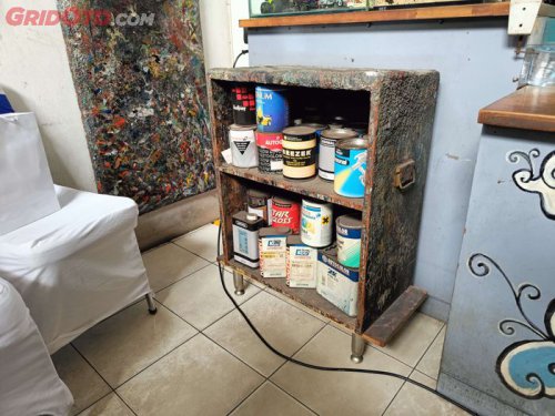 Toko Cat Legendaris Losmini, Sudah Berdiri Sejak 1970 di Jakarta