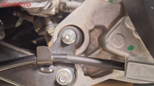 Ternyata Ini Sebabnya Ban Dan Sepatbor Belakang Motor Matic Gak Sinkron