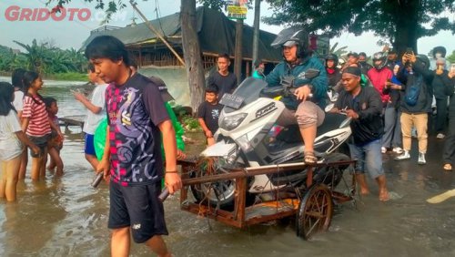 Ojek Gerobak Panen di Cileduk Indah Tangerang, 1 Motor Sekali Angkut Rp 50 Ribu