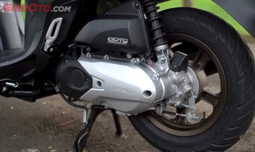 Honda, Honda Scoopy Baru Nggak Ada Kick Starter? Tenang, Tipe yang Ini Masih Punya Kok