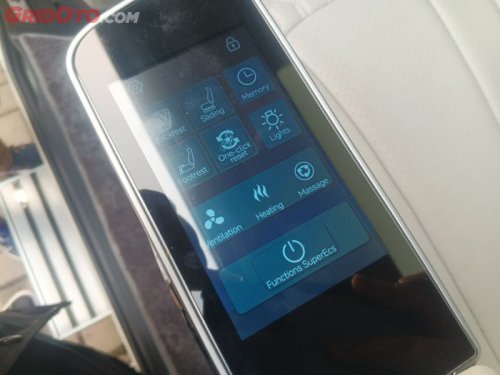 Toyota, Toyota Hiace, Ubah Interior Toyota Hiace Jadi Mewah, Kisaran Harganya Segini!