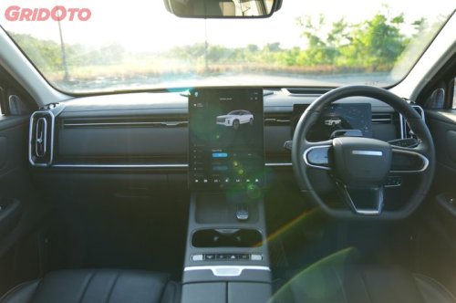 Rasa Berkendara JAECOO J7 SHS Terasa Mantap, Tapi Butuh Penyesuaian