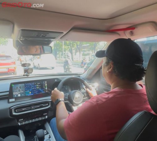 Mitsubishi, Mitsubishi Destinator, Begini Rasanya Pertama Kali Nyetir Mitsubishi Destinator di Jalan Raya