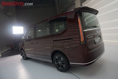 Honda, Spesifikasi Honda Step WGN Hybrid yang Baru Rilis di GIIAS 2025