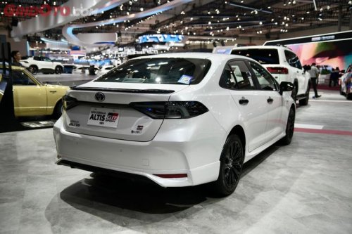 Toyota, Toyota Corolla Altis, Toyota Corolla, Toyota GR Corolla, Toyota Corolla Altis GR Sport, Sedan Eksekutif Tampil Sporty