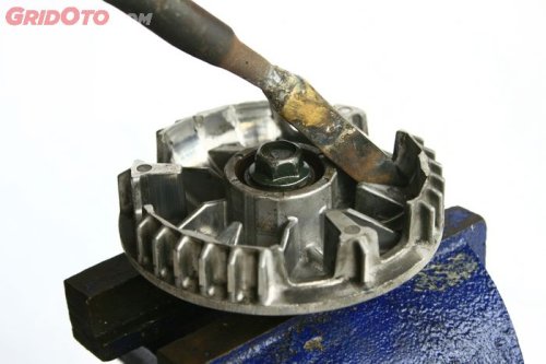 Trik Upgrade CVT Yamaha Mio Biar Lebih Ngibrit, Cocok Buat Harian!