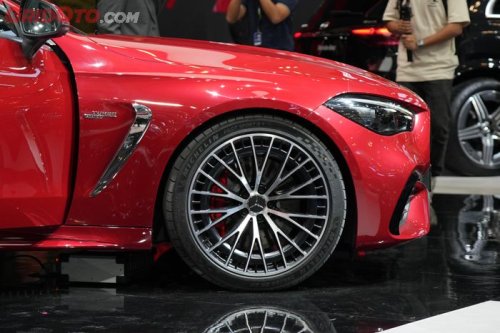 Mercedes, Intip Detail Mercedes-AMG CLE 53 Cabriolet, Bodi Sexy Mesin Beringas