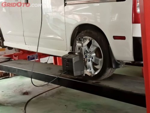 Penyebab Setir Mobil Enggak Lurus Saat Dikendarai, Simak Penjelasannya