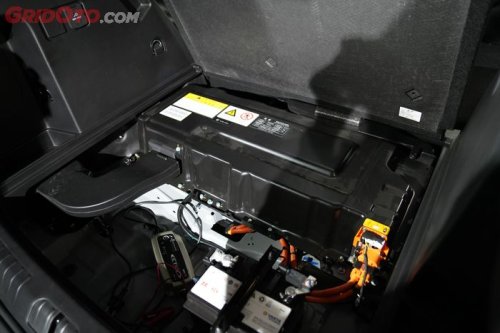 BAIC, Bukan Di Bagian Kolong, Di Sini Letak Baterai BAIC BJ30 Hybrid