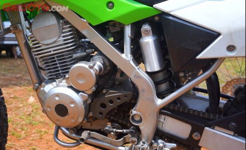 Jangan Remehkan Suspensi Cupu KLX140R L, Ternyata Lebih Enak Dari Up Side Down!