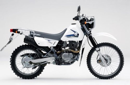 Suzuki  | Kawasaki | Ternyata Suzuki Punya Motor Trail Rival Kawasaki Stockman, Segini Harganya