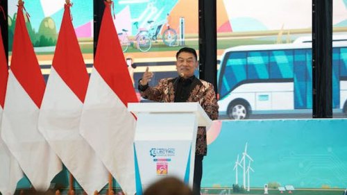 Dimeriahkan Ratusan Merek, Pameran PEVS 2025 Resmi Dibuka Dengan Harga Tiket Semurah Ini