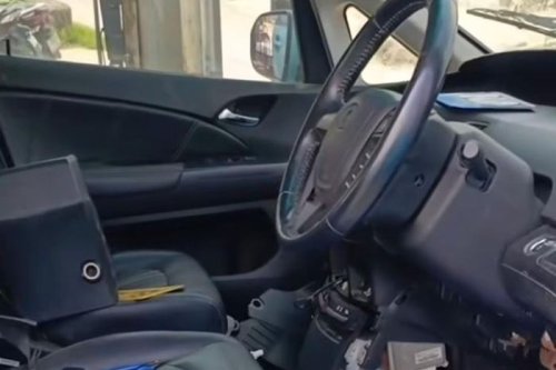 BYD, BYD e6, BYD e6 Eks Taksi Dijual Rp 30 Juta, Baterai Saja Malah Lebih Mahal