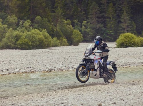 Honda, Juragan Lokal Full Senyum, Harga Moge Honda New XL750 Transalp di Jateng Lebih Murah, Intip Speknya