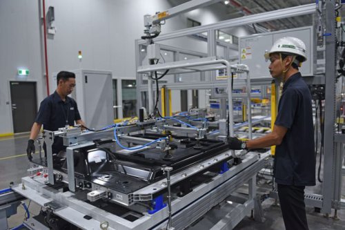 Hyundai, Hyundai Kona, Hyundai Kona Electric, Baterai Hyundai Kona Electric Buatan Indonesia, Begini Proses Bikinnya