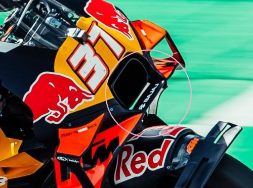 KTM, MotoGP, Logo Malaikat Penyelamat KTM Diam-diam Sudah Muncul di MotoGP Inggris 2025