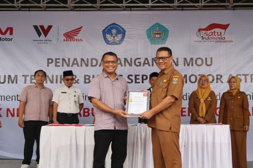 Jalin Kerja Sama, AHM dan WMS Resmikan SMK Negeri 3 Kab. Tangerang Sebagai SMK TUK