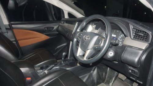 Mobil Nyaman Buat Keluarga, Segini Harga Bekas Innova G 2.0 Tahun 2020