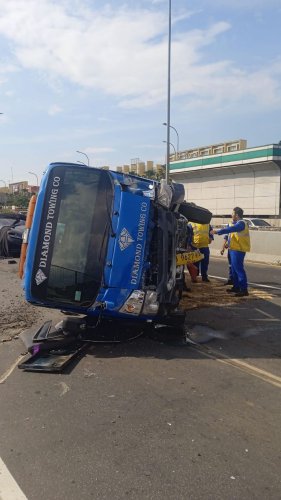 Ferrari, Ferrari Purosangue, Polisi Beberkan Kronologi Ferrari Purosangue Bisa Terbalik Dari Towing