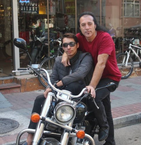 MotoGP, Sebut Nama Arif dan MotoGP, Ini Arti Selebrasi Toprak Razgatlioglu