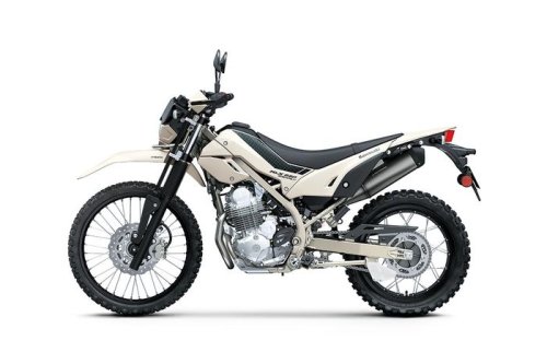 Kawasaki, Kawasaki Luncurkan KLX Terbaru, Tampilan Adventure Bisa Connect Smartphone