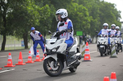 Honda, Astra Honda Safety Riding Competition 2025 Usai, Jagoan Safety Riding Diuji Pol-polan