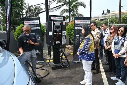 Ekspansi, Astra Otoparts Luncurkan Pengisian Daya Ultra Fast Charging