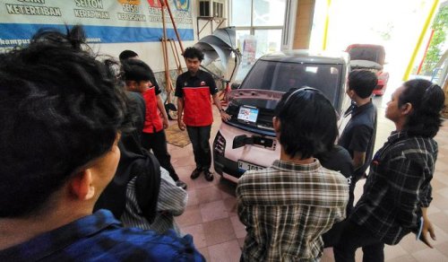 Tekiro dan ITS Surabaya Gelar Servis Gratis, Ada Bonus Pelatihan Otomotif