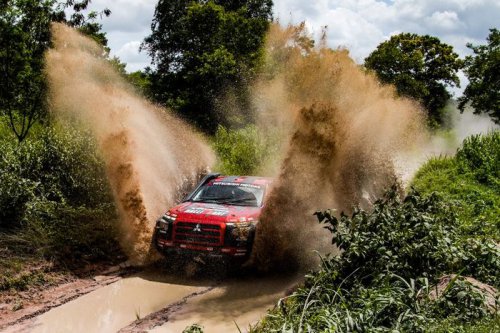 Mitsubishi Triton, Mitsubishi, Bawa Tiga Triton, Tim Mitsubishi Ralliart Siap Libas Asia Cross Country Rally 2025