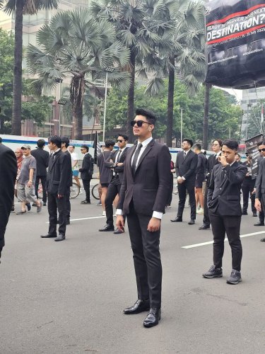 Mitsubishi, Dikawal Agen Rahasia, Kotak Hitam Misterius Mitsubishi di Sarinah Bakal Terungkap Beberapa Hari Lagi