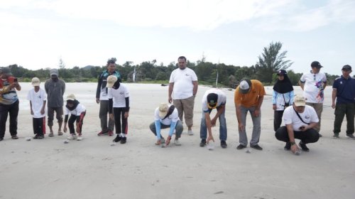 Suzuki , Suzuki Gelar Bersih-bersih Sampah di Belitung, Ratusan Kilo Limbah Dikumpulkan