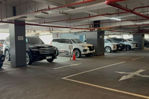 Selain Gaji Rp 3 Juta Per Hari, Anggota DPR Juga Dapat Fasilitas Kredit Mobil Rp 70 Juta