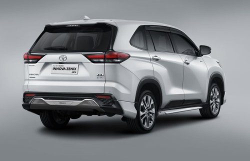Toyota, Toyota Kijang Innova Zenix, Toyota Innova, Kejutan, Toyota Kijang Innova Zenix di Indonesia Dapat Ubahan