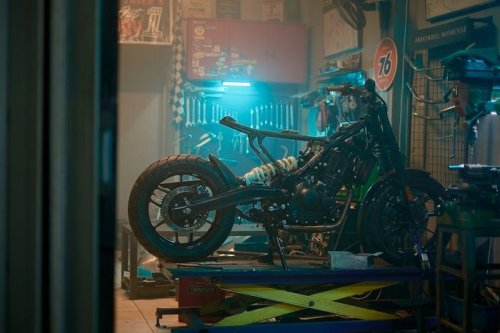 Royal Enfield Hebohkan Custom War 2025, Luncurkan Motor Kustom Groove FT 450 Karya Builder Ini
