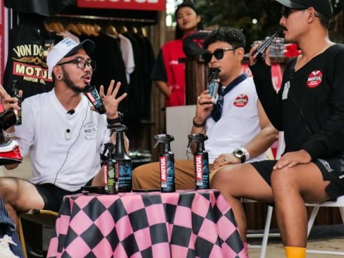 Motul Ajak Trio Bapomet Gelar Podcast di Custom War 2025, Debat Cowok Vs Cewek Rawat Motor