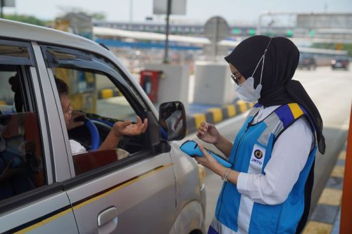 Saldo E-Toll Kurang Kena Denda, Begini Trik Lolos Dari Cekikan Sanksi di Gerbang Tol