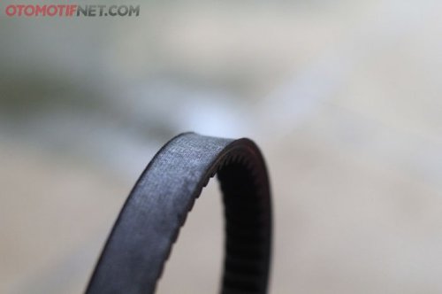 Ini Beberapa Dampak V-belt Motor Matic Retak-retak Masih Dipakai