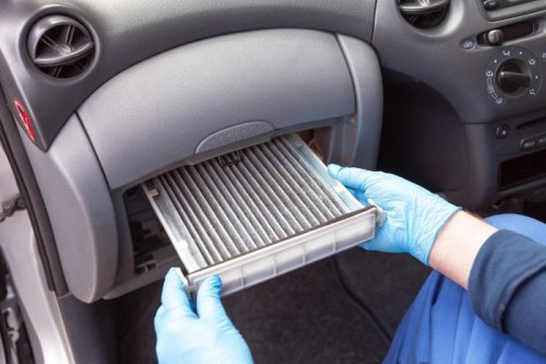 Risiko Membiarkan Filter Kabin Mobil Kotor, Bisa Sebabkan Masalah Ini