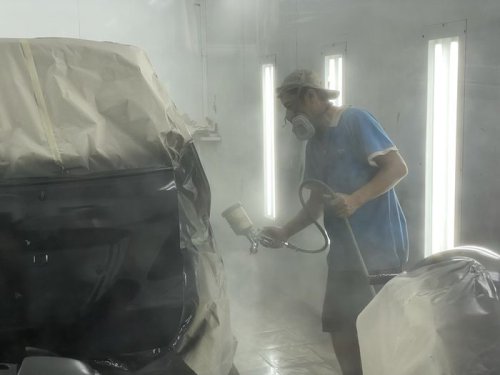 Ini Alasannya Cat Mobil Metallic Sulit Disamakan Saat Dicat Ulang