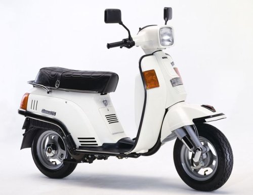 Wajah Mirip Vespa Excel, Siapa Sangka Motor Maric Ini Bikinan Suzuki