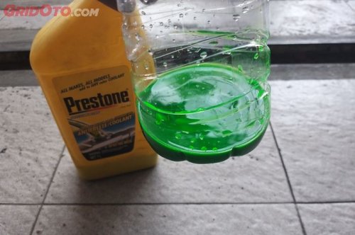 Radiator Coolant Keruh Kok Bikin Mesin Overheat, Ini Faktanya