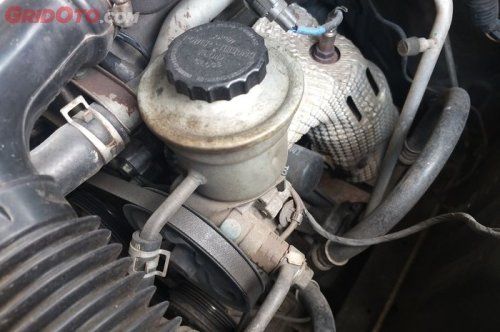 Inilah Penyebab Oli Power Steering Mobil Berkurang Pasca Libur Long Weekend