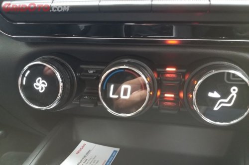 AC Mobil Bikin Kabin Lembab dan Bau Apek? Bisa Jadi Ini Penyebabnya