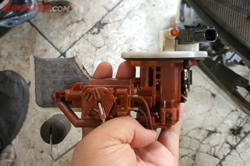 Ini Kebiasaan Jelek Pemilik Motor Injeksi Yang Bikin Fuel Pump Cepat Jebol